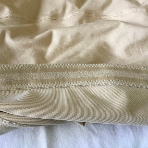 Maidenform High Waist Tummy Control Nude Brief-Sz L - Picture 8 of 8